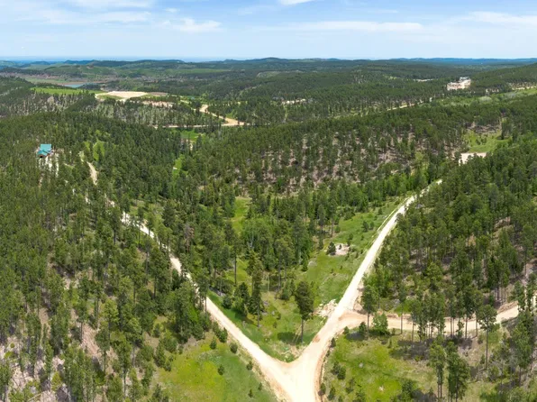 Magpie Rd, Lead, SD 57754