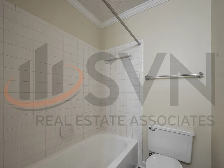 3117 Coachmans Way — Photo 17