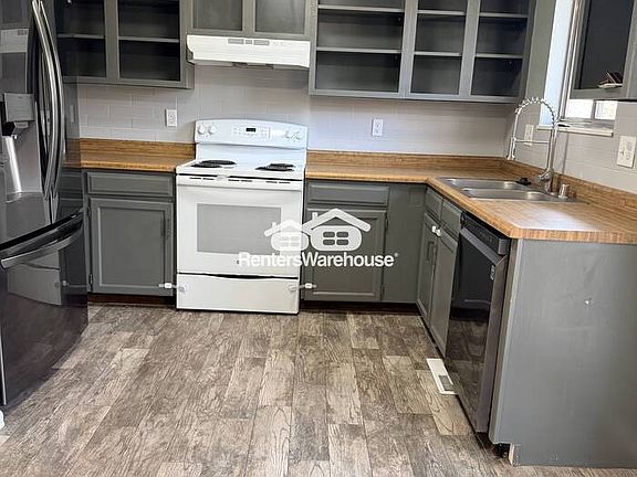 5th image of 4228 Gatewood Dr