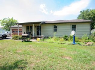 240 Beeny Rd, Manitou, KY 42436