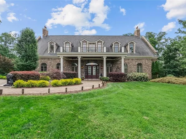 530 Sierra Trace Rd, Denton, NC 27239