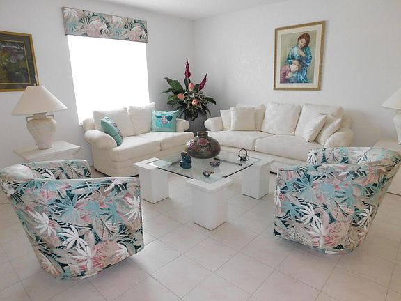 3rd image of 5235 Europa Dr APT C