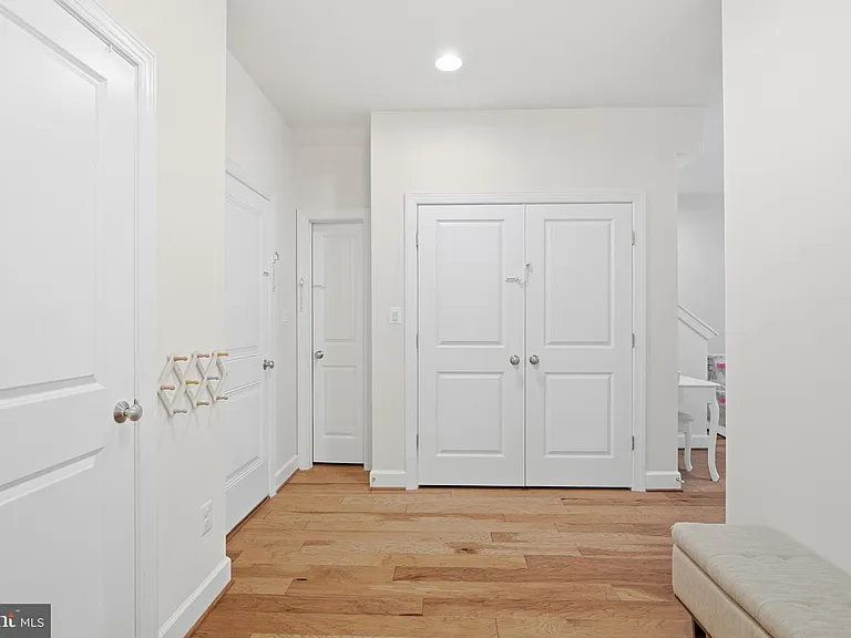 42291 Impervious Ter — Photo 43