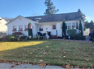 1500 Cleveland Ave, East Meadow, NY 11554