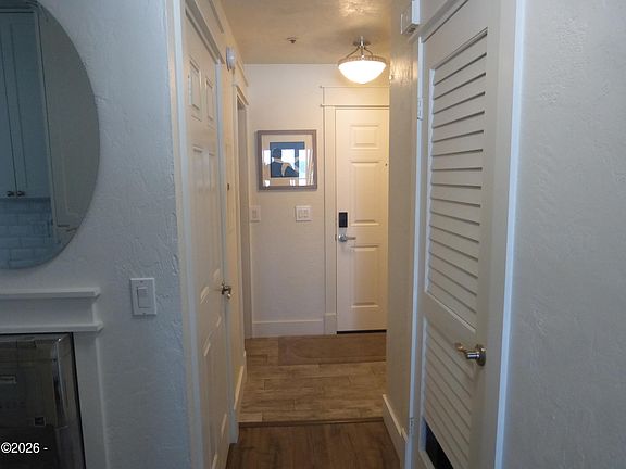 4th image of 507 NW Alpine St APT 304