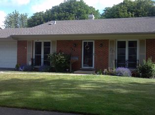 244 Bell Dr, Cary, IL 60013