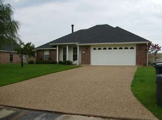 2105 Ashley Wilkes Ln, Bossier City, LA 71112