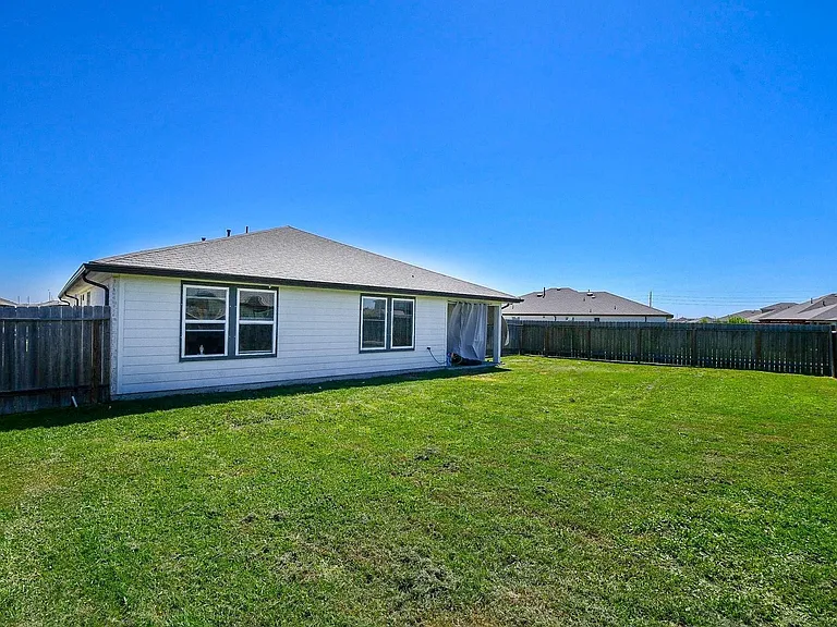 8134 Sugar Cane Ln — Photo 17