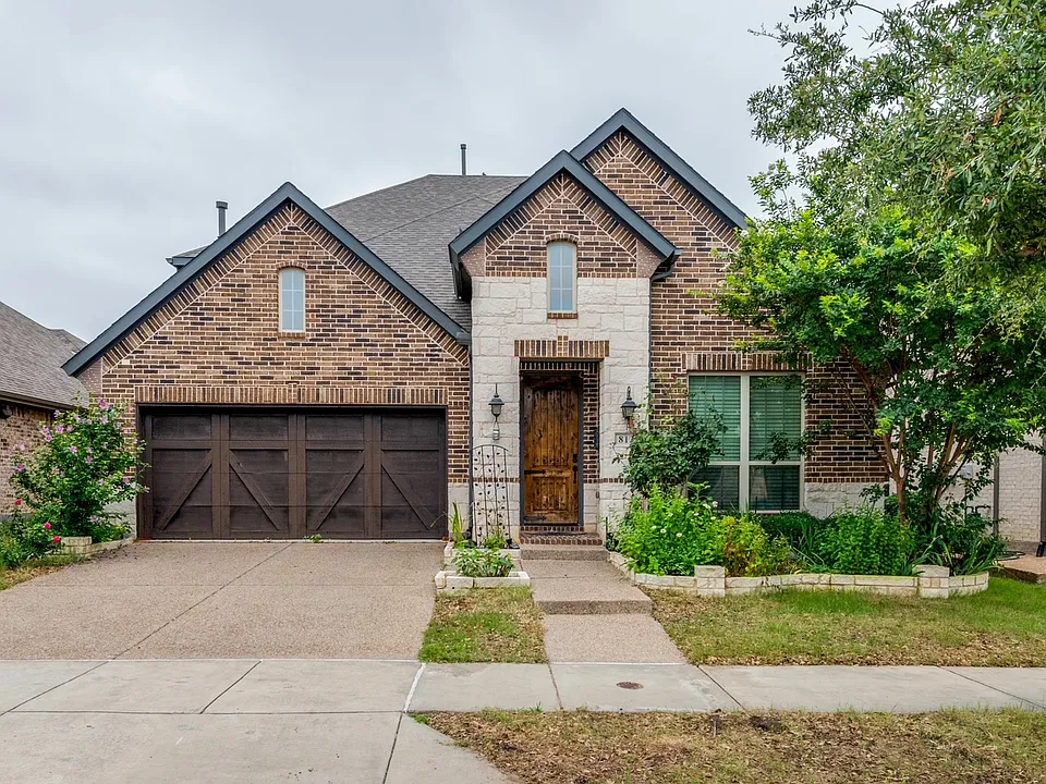 813 Warwick Blvd