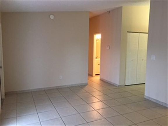 2nd image of 18236 Mediterranean Blvd #6-12