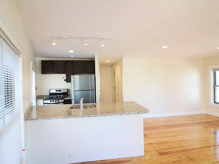 older photo of apartment unfurnished.