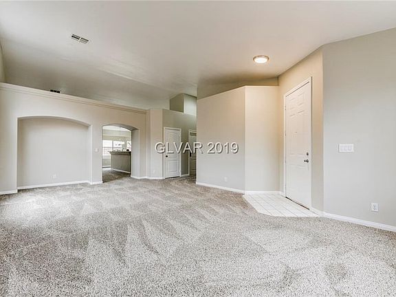 3rd image of 10614 Magazzini Ct