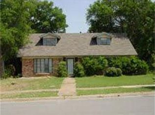 1729 Brent Ct, Grand Prairie, TX 75051