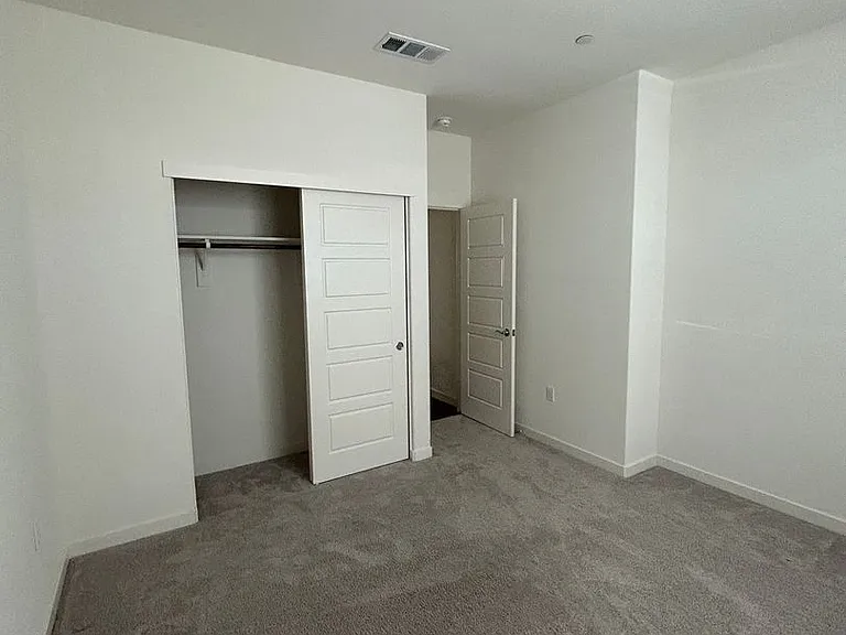 1332 Renewal Ln — Photo 28