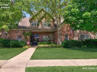 2557 N Kittery Ln, Fayetteville, AR 72703