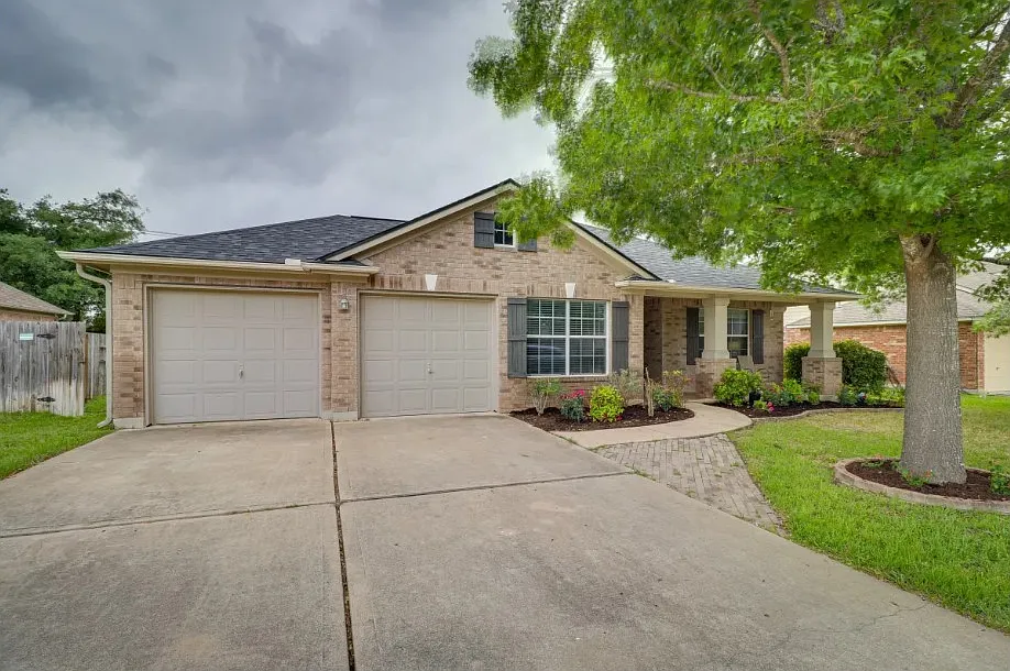 1604 Belvedere Pl — Photo 3
