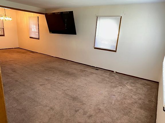 4th image of 51 Wooster Ave