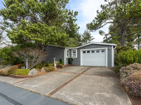 3436 NE Benton St, Newport, OR 97365