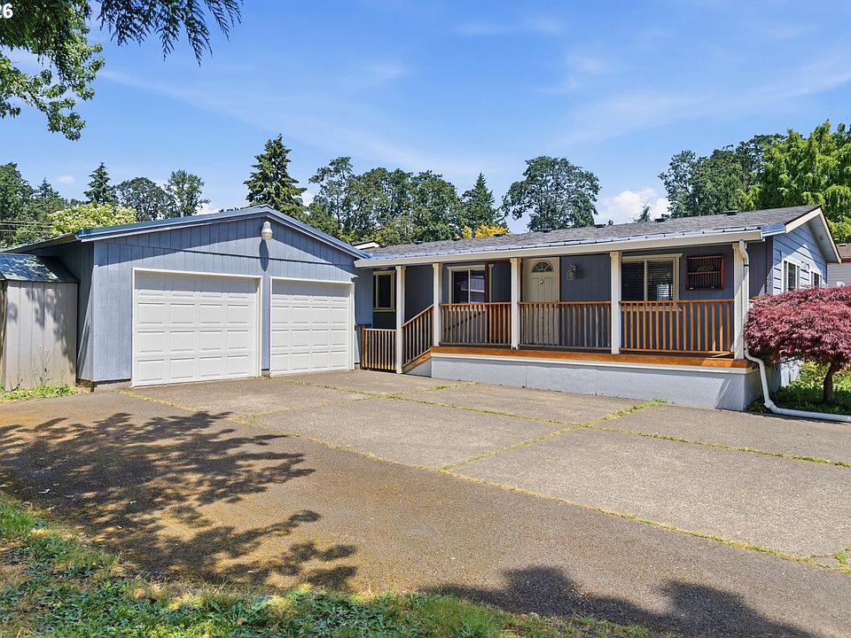 1st image of 16933 SE Laugardia Way
