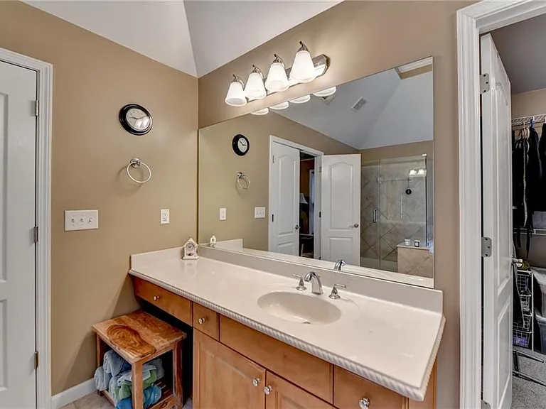 2213 Hamilton Mill Pkwy — Photo 40