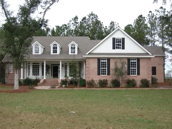 4820 Oak Arbor Dr, Valdosta, GA 31602