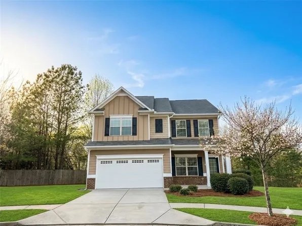 467 Pine Ln, Lawrenceville, GA 30043