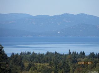 95 Straitland Rd, Port Angeles, WA 98363