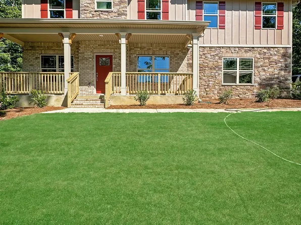 135 Lynn Top Rdg, Dallas, GA 30157