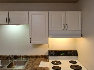 302 2nd St #3, Hayti, SD 57241