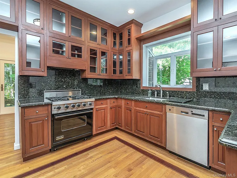 3 West Dr — Photo 16