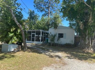 6720 69th Ave N, Pinellas Park, FL 33781