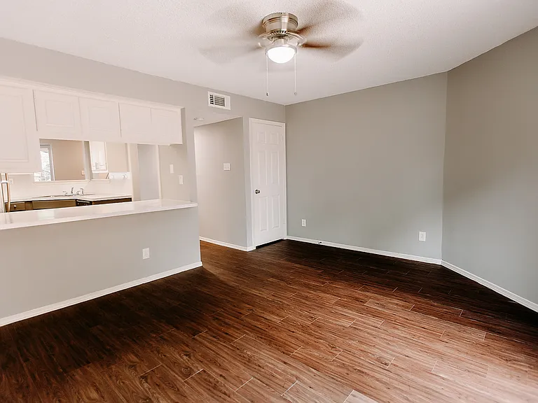 3110 Whisper Oaks Ln #C — Photo 23
