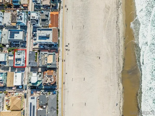 714-16 York Ct, San Diego, CA 92109