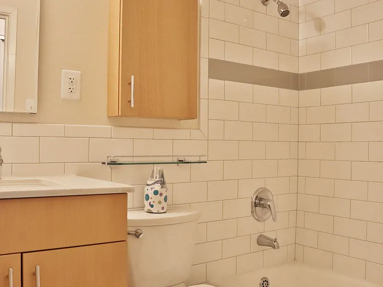 1255 New Hampshire Ave NW — Photo 192