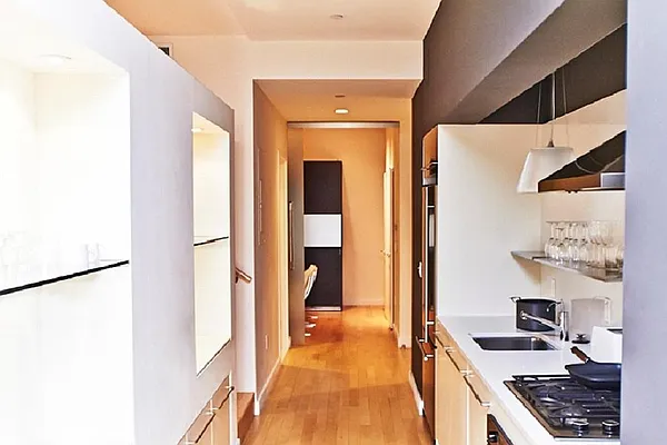 Rented by Corcoran | media 67