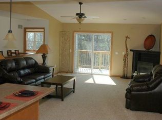 276 Watertower Cir, Iron Ridge, WI 53035