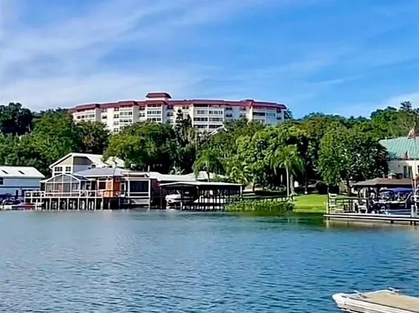 601 N McDonald St APT 109, Mount Dora, FL 32757