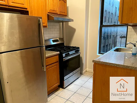 Rented by NextHome Empire | media 8