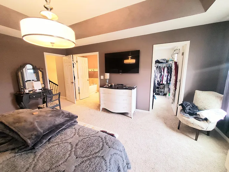 95 Valencia Pkwy — Photo 28