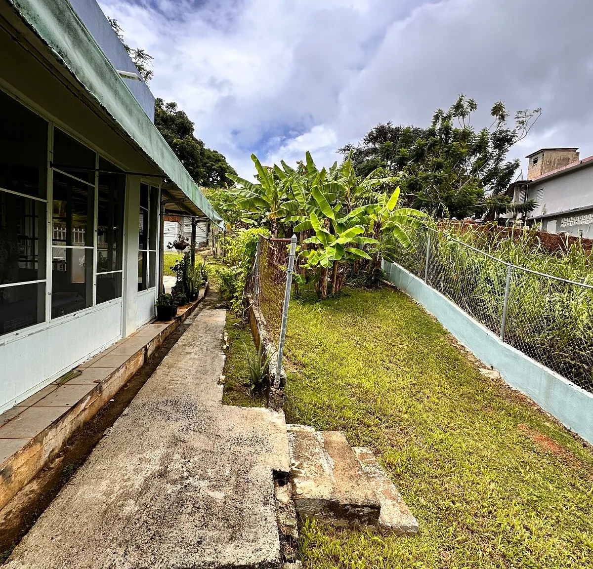3 bed, 2.0 bath, $900 — Photo 3
