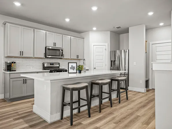 7414 Travertine Spring Dr, Austin, TX 78744