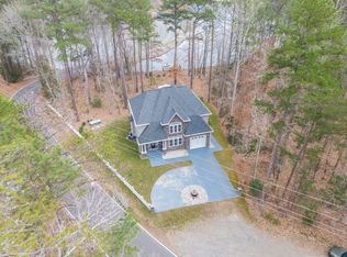 496 Lake Caroline Dr, Ruther Glen, VA 22546