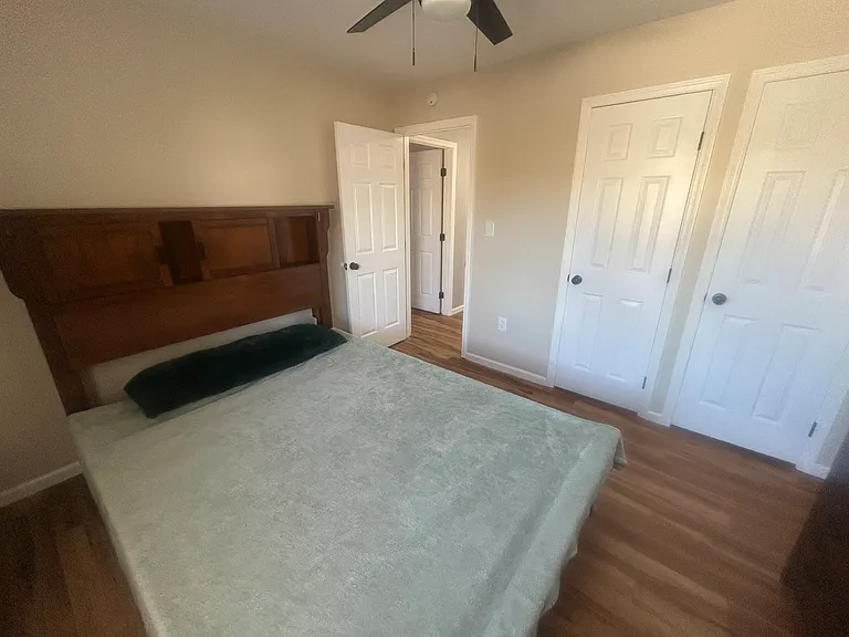 4 S Franklin St #B — Photo 20