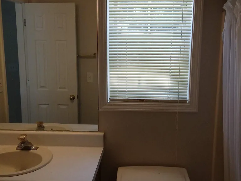 Avensong Village Cir — Photo 13