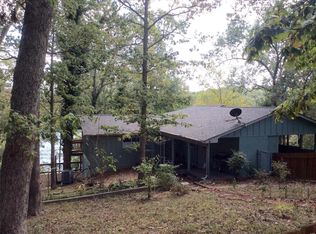 2575 Lakeshore Dr S, Goreville, IL 62939