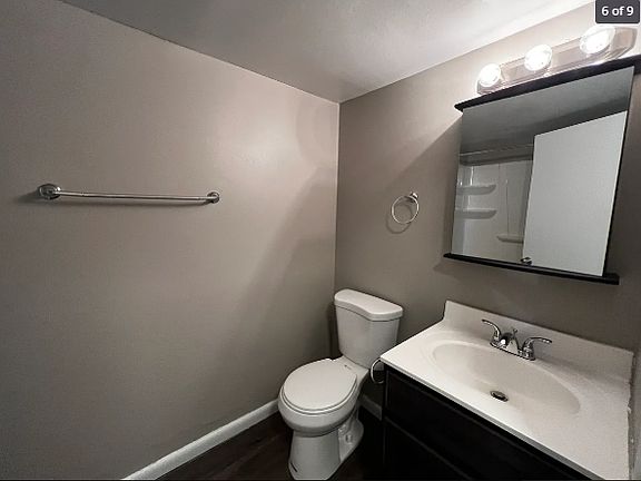 5th image of 2518 Moorman Ave #3