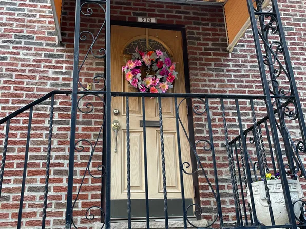 516 N 15th St Floor 3, Philadelphia, PA 19130