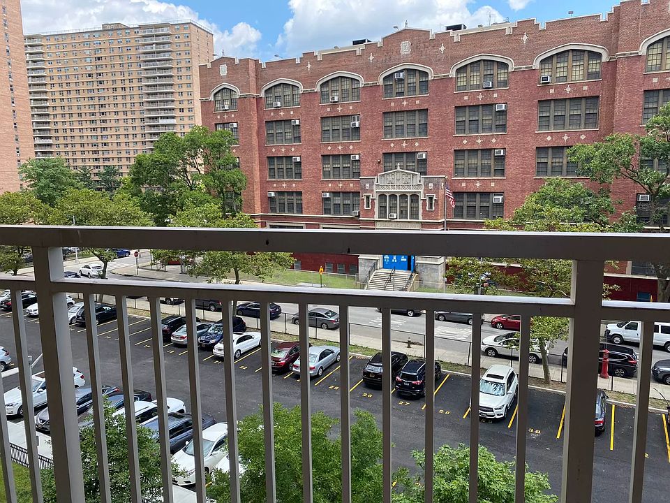 1st image of 2915 W 5th St APT 5G