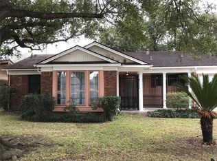 8037 Cedel Dr, Houston, TX 77055