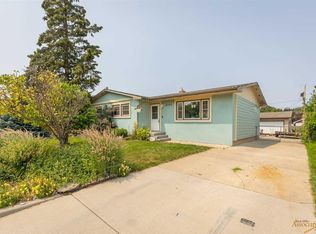4526 W Chicago St, Rapid City, SD 57702